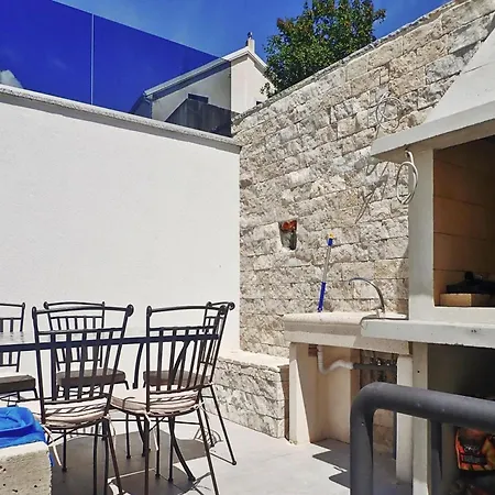 With Pool Near *